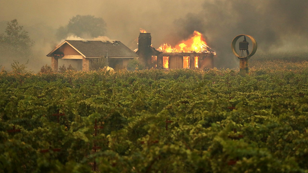 California\u0027s Kincade Fire Threatens Wineries, Vineyards in